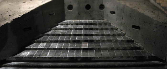 سیستم توزیع یکنواخت کلینکر در ورودی گریت کولر